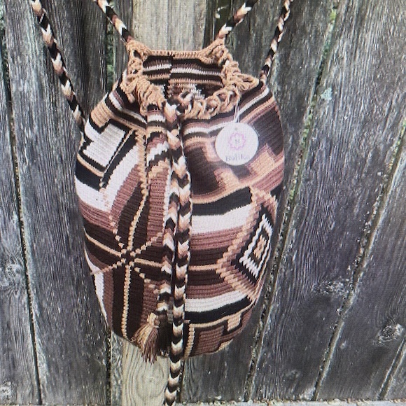 Wayuu Backpack - Picture 4 of 6